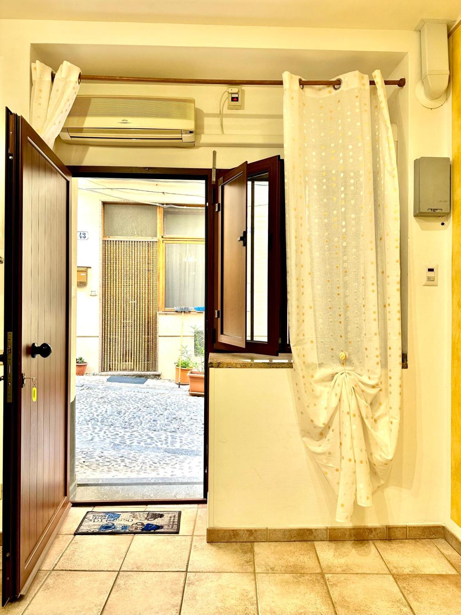 Il Rifugio Del Marinaio By Housilia Apartamento Cefalù Exterior foto
